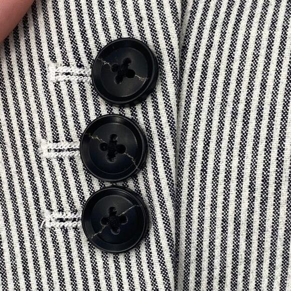 Banana Republic Classic Fit Blazer Striped Pattern Button Front Gray White 6 - Picture 6 of 10